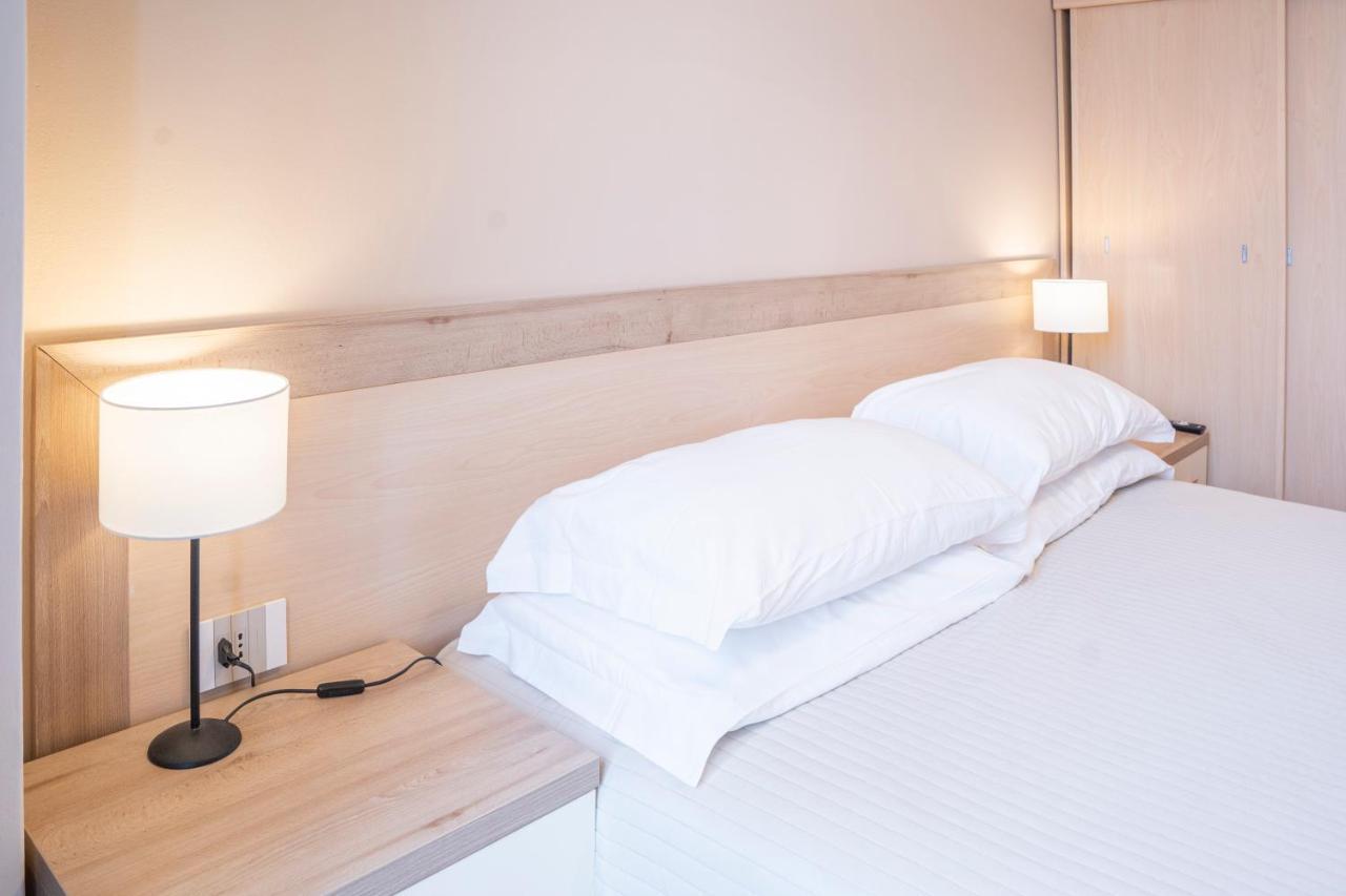 Albergo Celeste Сестри Леванте Екстериор снимка