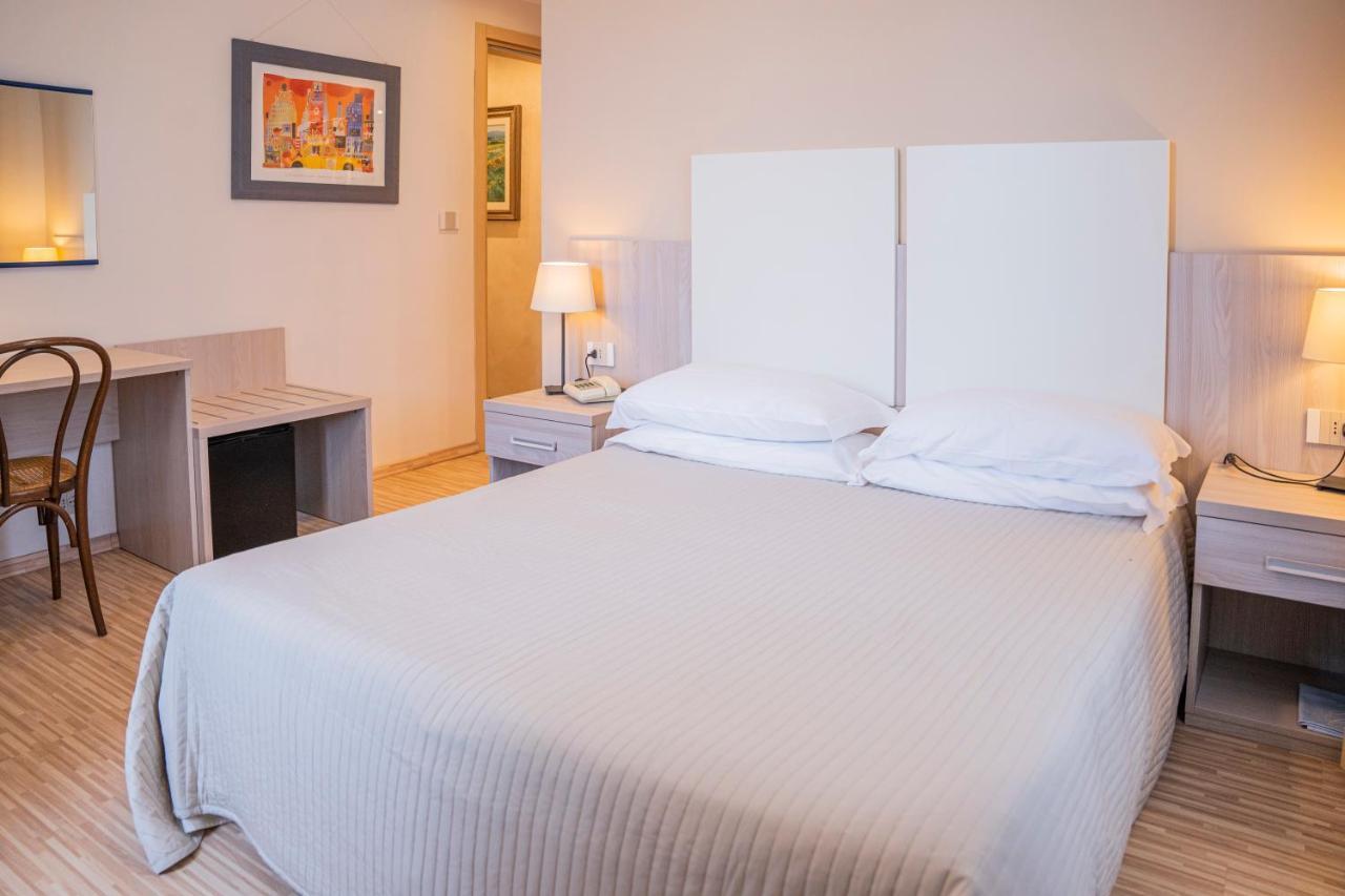 Albergo Celeste Сестри Леванте Екстериор снимка