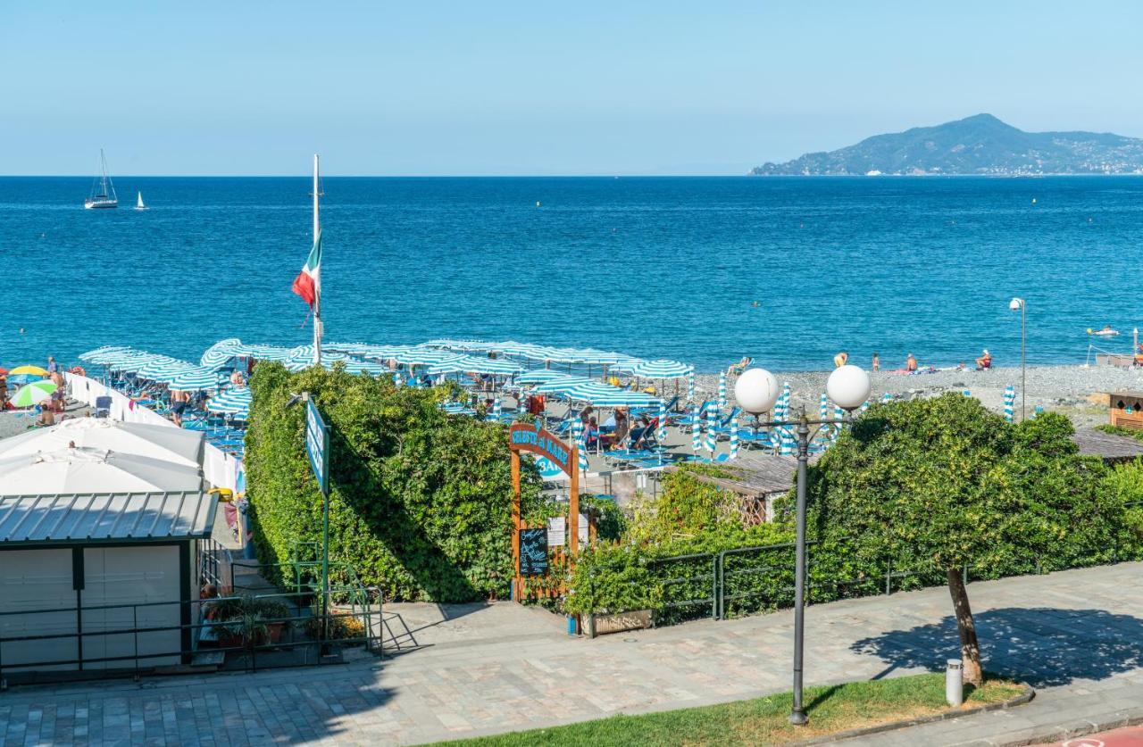 Albergo Celeste Сестри Леванте Екстериор снимка